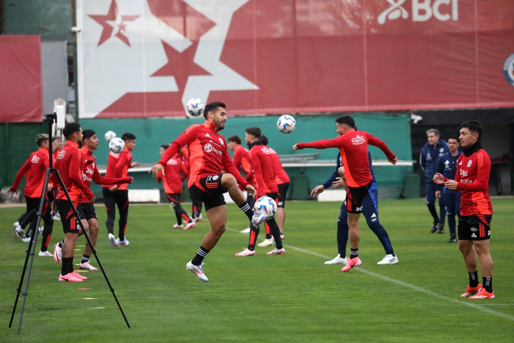 Marcos Bolados y Cristián Zavala entrenando en la Selección Chilena. (Foto: Photosport)